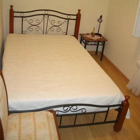 Low Cost Hostal Lisboa